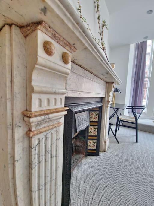 The Stray Adjacent, Interior-Designed 2-Bed Apartment- Luxury Harrogate Eksteriør bilde