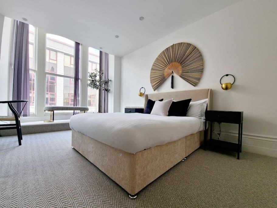 The Stray Adjacent, Interior-Designed 2-Bed Apartment- Luxury Harrogate Eksteriør bilde
