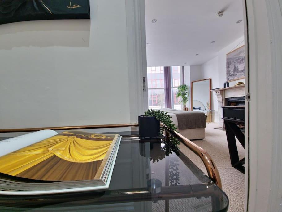 The Stray Adjacent, Interior-Designed 2-Bed Apartment- Luxury Harrogate Eksteriør bilde